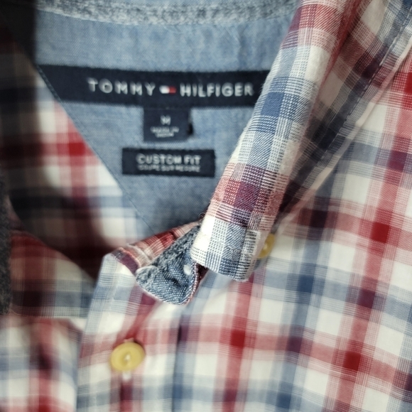 Tommy Hilfiger Wine red, Gray & White Plaid Button up Shirt  Short Sleeve Shirt - Picture 6 of 9